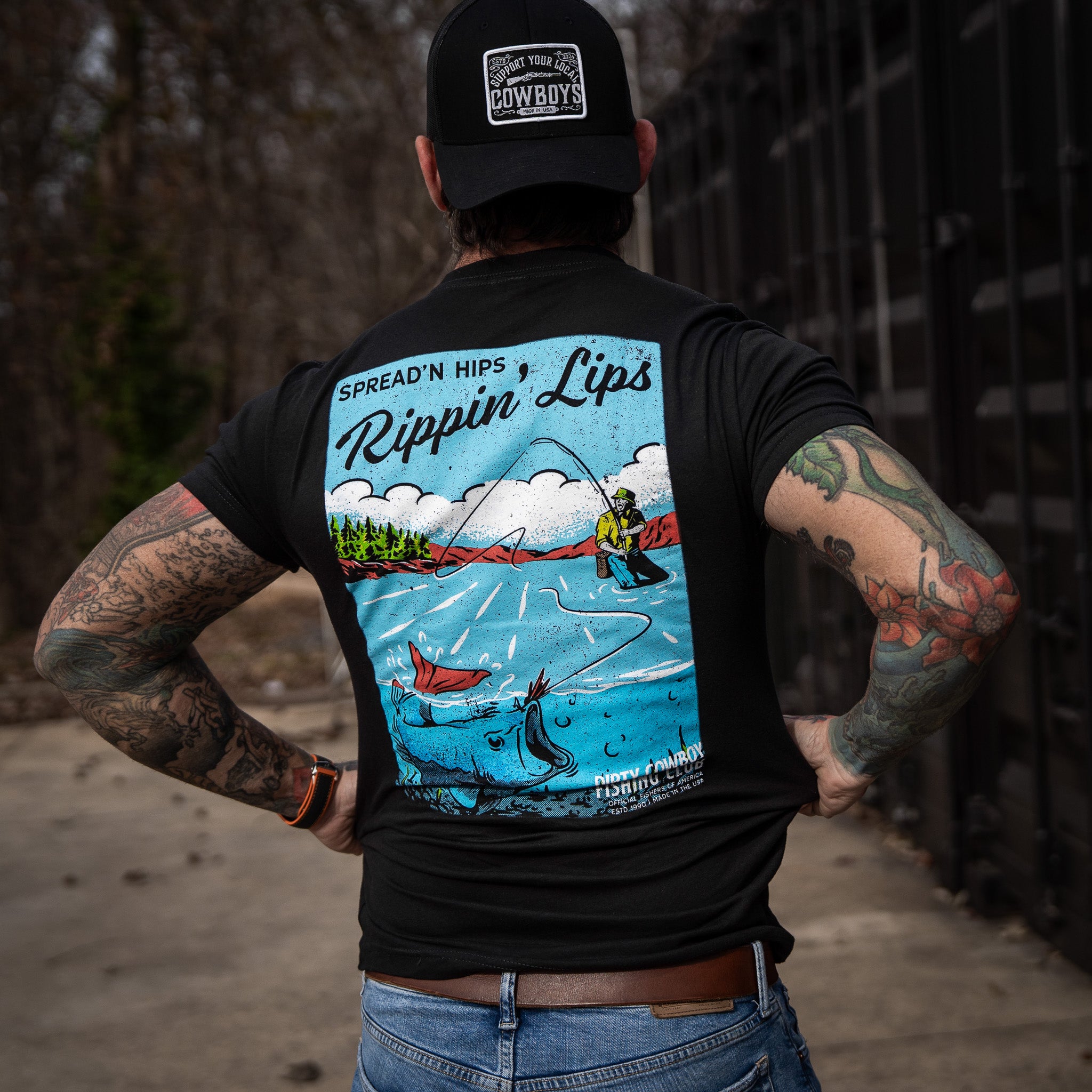 Spreadin' Hips & Rippin' Lips Fishing Club Men's T-Shirt - DIRTY COWBOY MFG #color_black