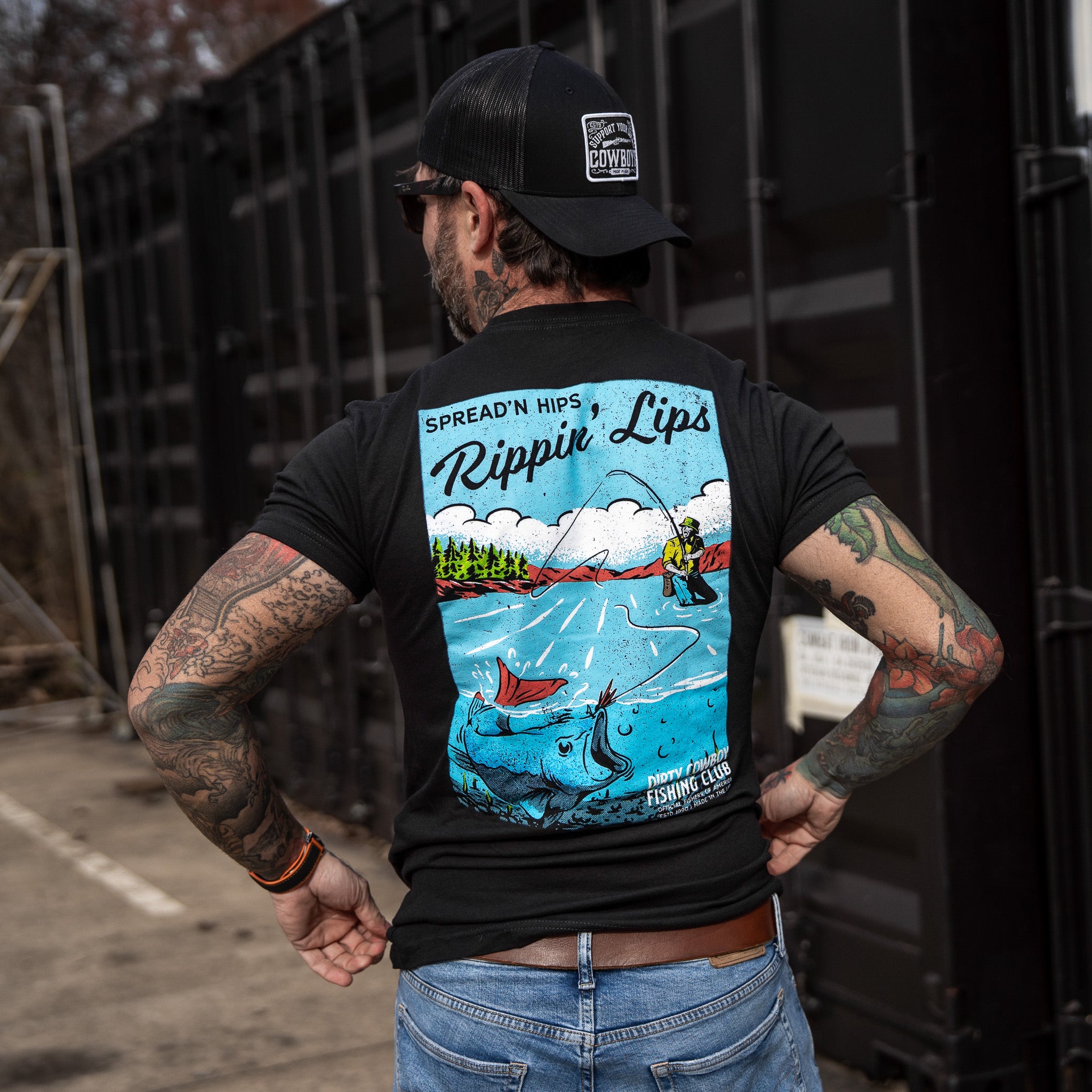 Spreadin' Hips & Rippin' Lips Fishing Club Men's T-Shirt - DIRTY COWBOY MFG #color_black