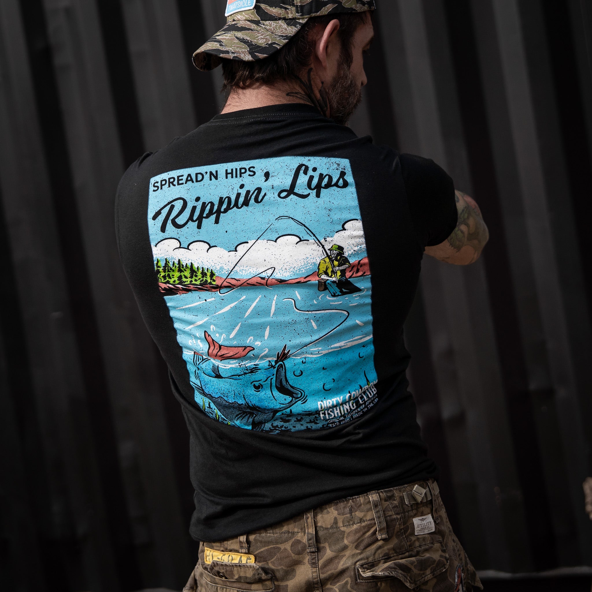 Spreadin' Hips & Rippin' Lips Fishing Club Men's T-Shirt - DIRTY COWBOY MFG